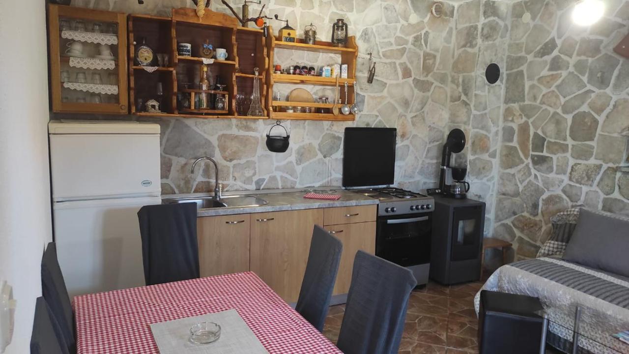 Gradac  Nikini Dvoriヴィラ エクステリア 写真